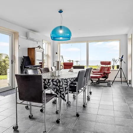 Front In With House Sea View Holiday home Fur