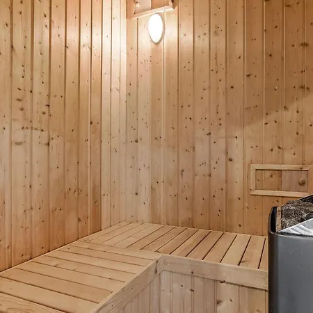 Ferienhaus Lovely In With Sauna Fur