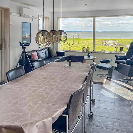 Front In With House Sea View * Fur